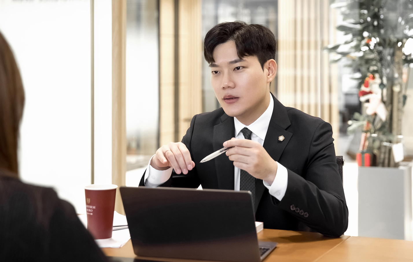 사건을 구조화하는 4단계 시퀀스 - 첫번째 이미지